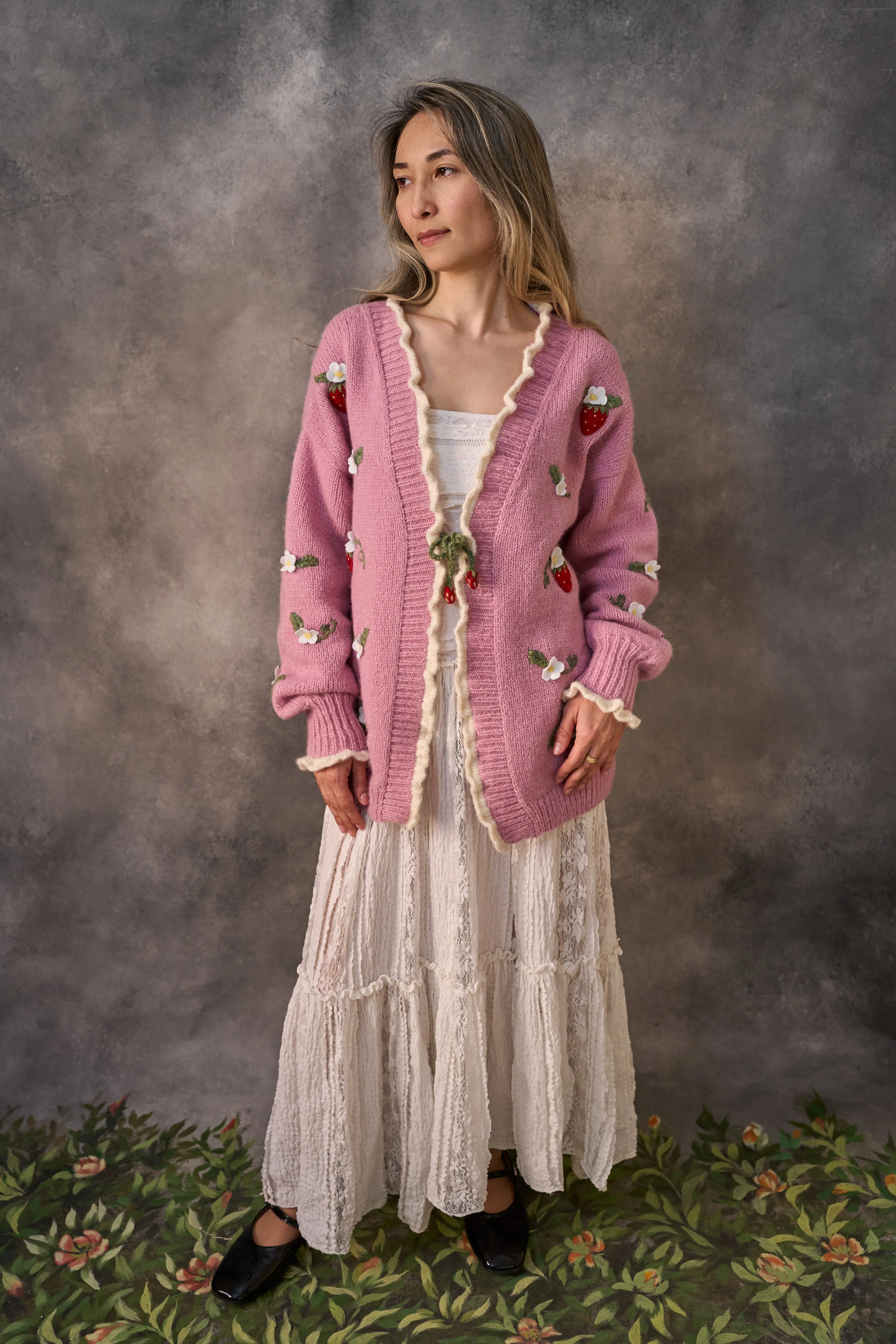 Adult Strawberries cardigan | Powder Pink