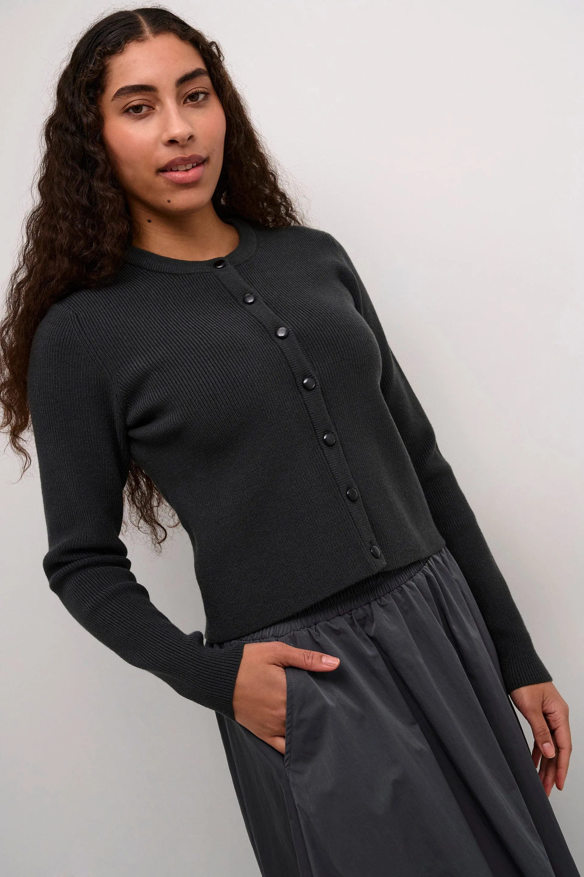 Amy Cardigan - Black Oyster