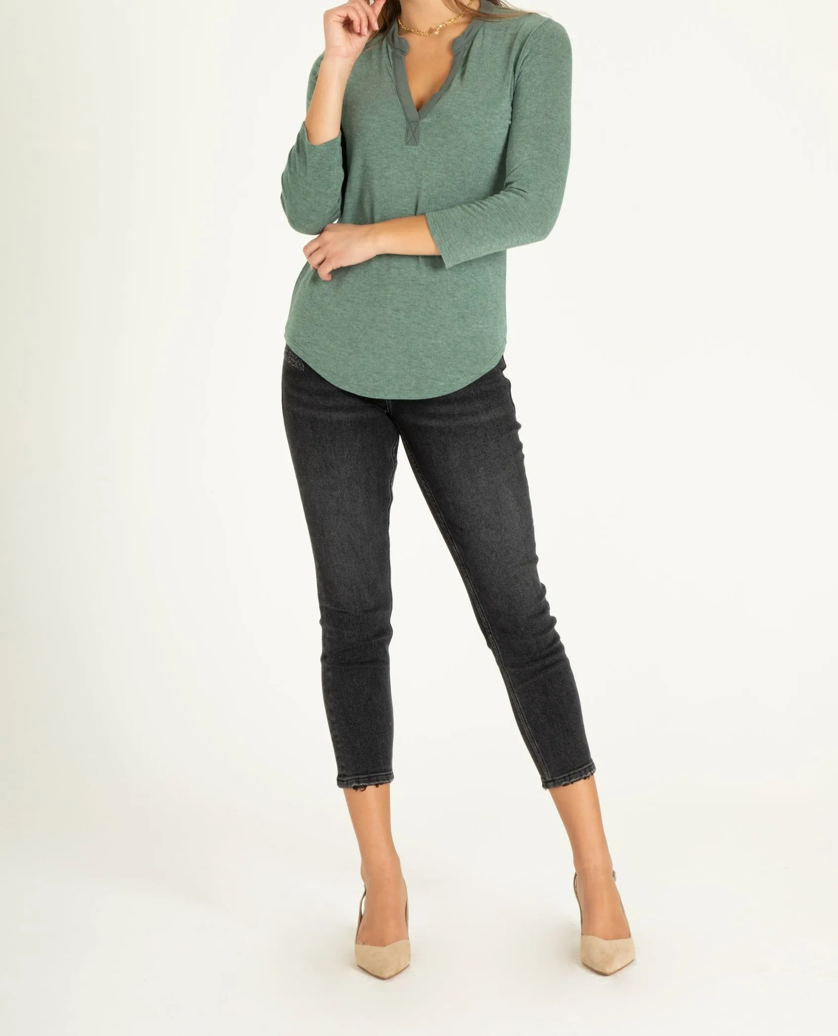 AVALYN HENLEY TOP THYME