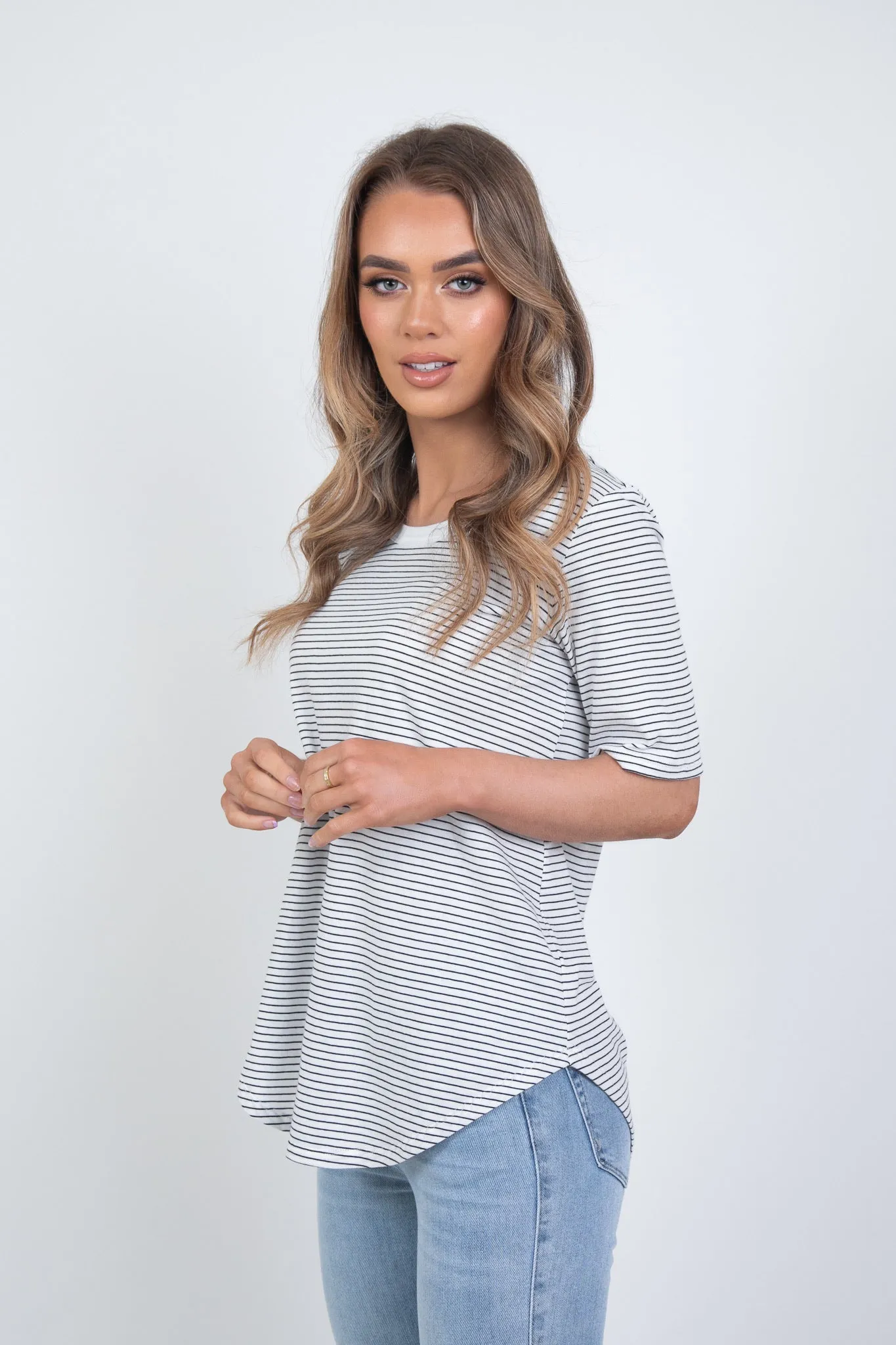 'BETTY BASICS' ARIANA TEE - WHITE/ BLACK STRIPE