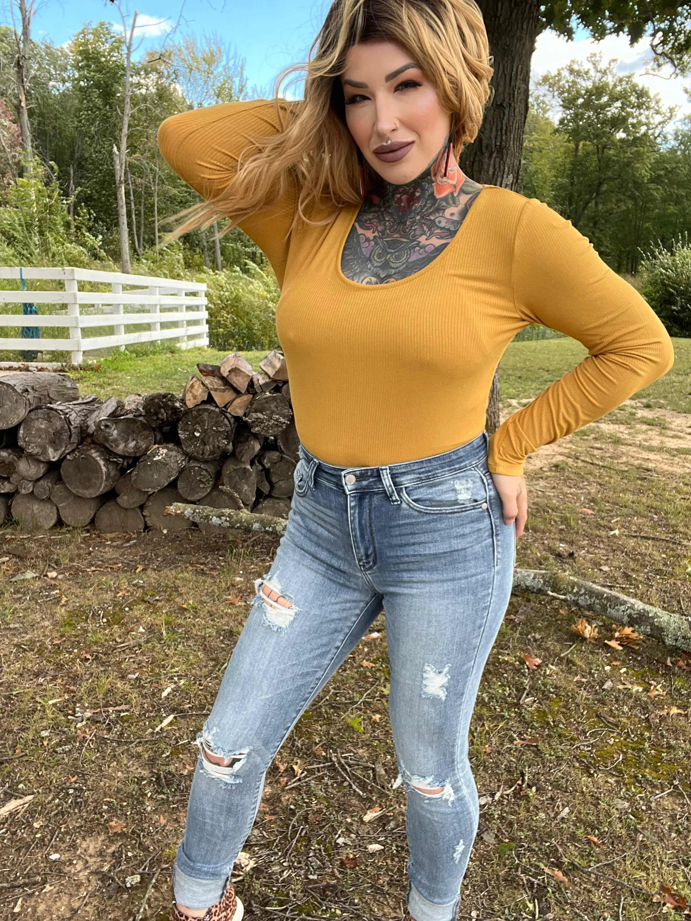 Falls Coming Curvy Long Sleeve Bodysuit