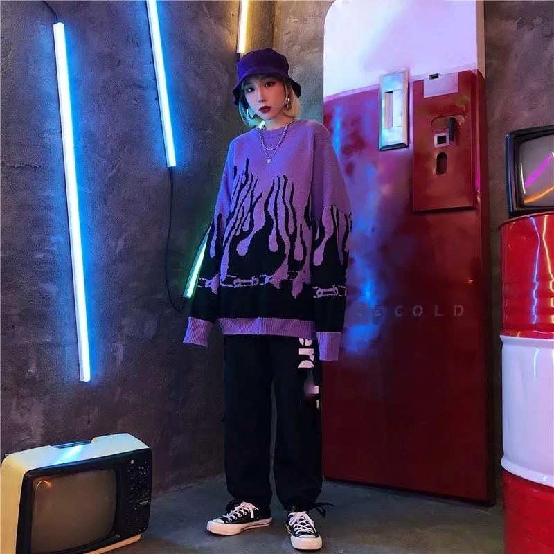 Flame Chain Knitted Crewneck