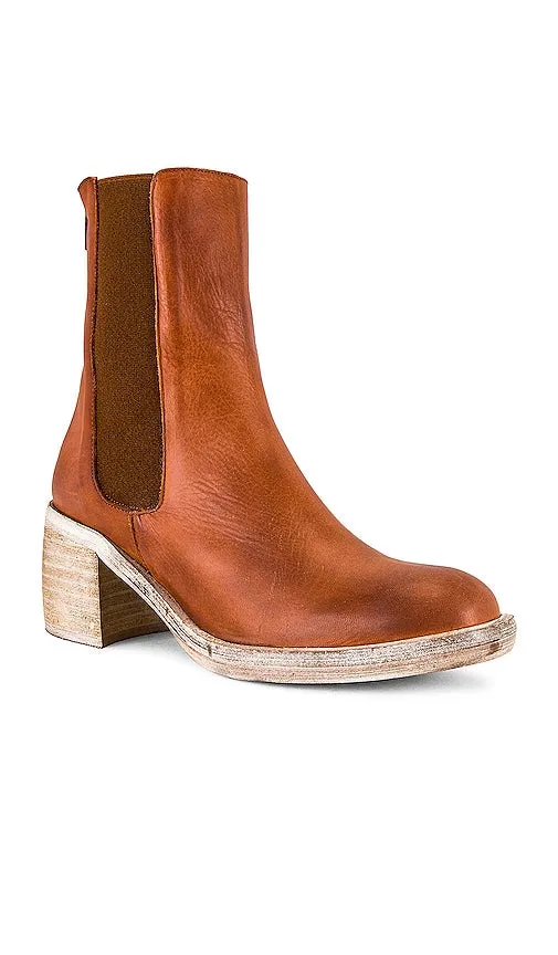 Free People Essential Chelsea Boot in Brown