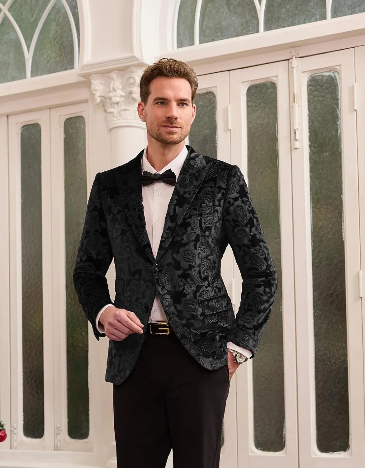 GRACE KARIN Mens Velvet Blazer Two Button Slim Fit Suit Jacket Sports Coats for Men Prom Wedding Dinner Party