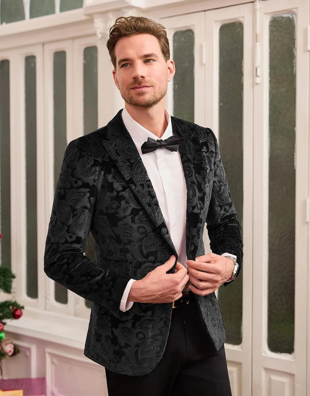 GRACE KARIN Mens Velvet Blazer Two Button Slim Fit Suit Jacket Sports Coats for Men Prom Wedding Dinner Party