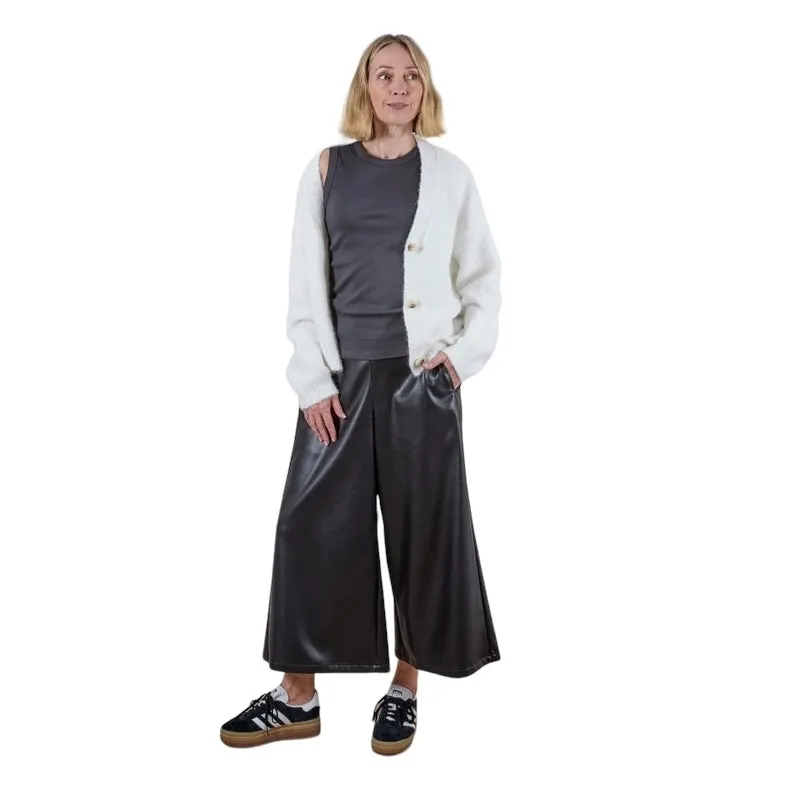 Joan Cardigan in Off White One Size