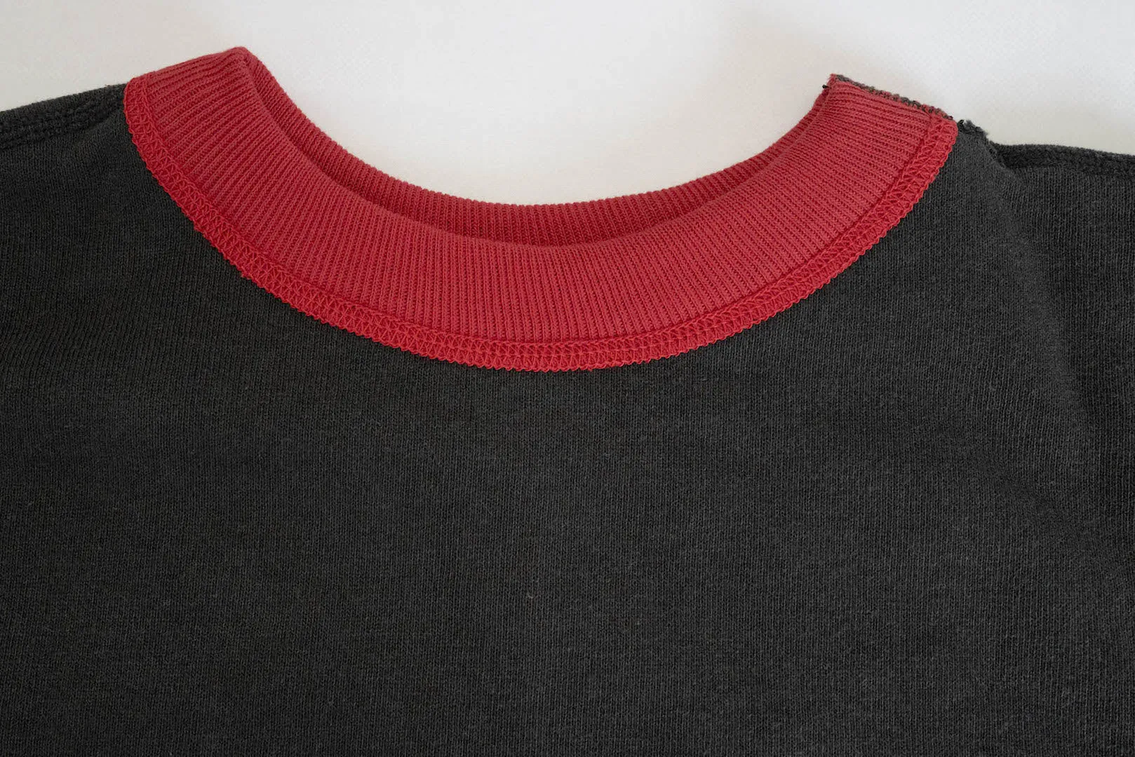 John Gluckow X Warehouse Co. 10oz Loopwheeled 'Two-Tone' Sweatshirt (Black X Red)