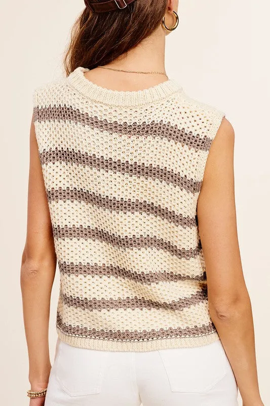 Le Lis Chunky Stripe Sleeveless Sweater Top
