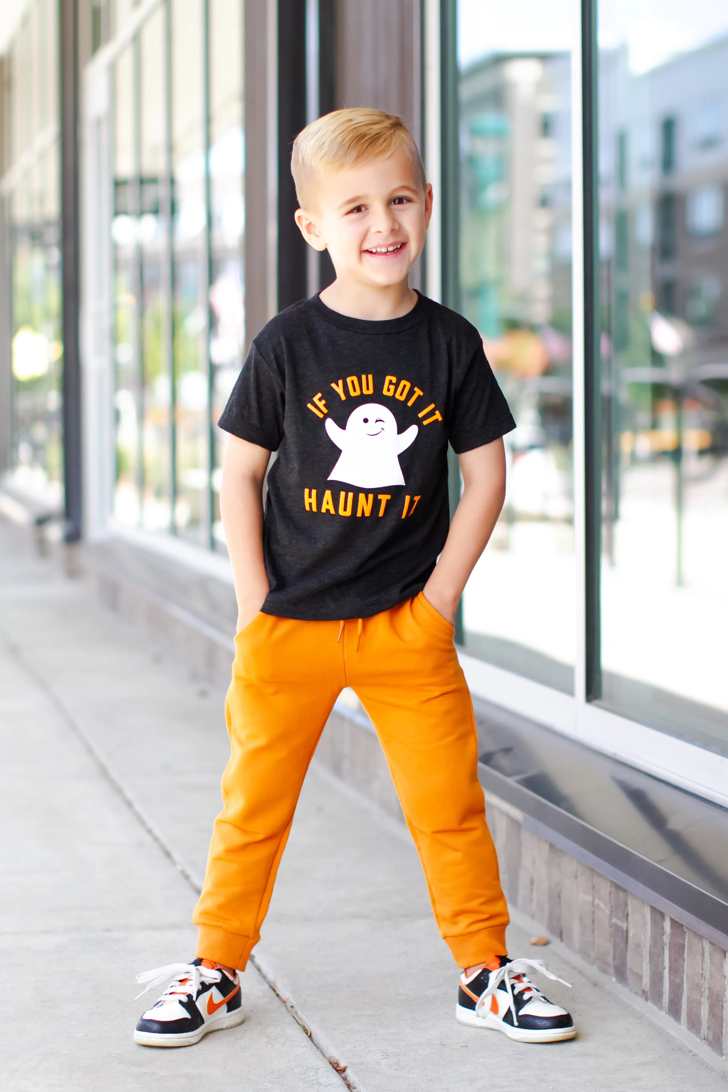 Ledger Nash - If You've Got It Haunt It Tee in Heather Black