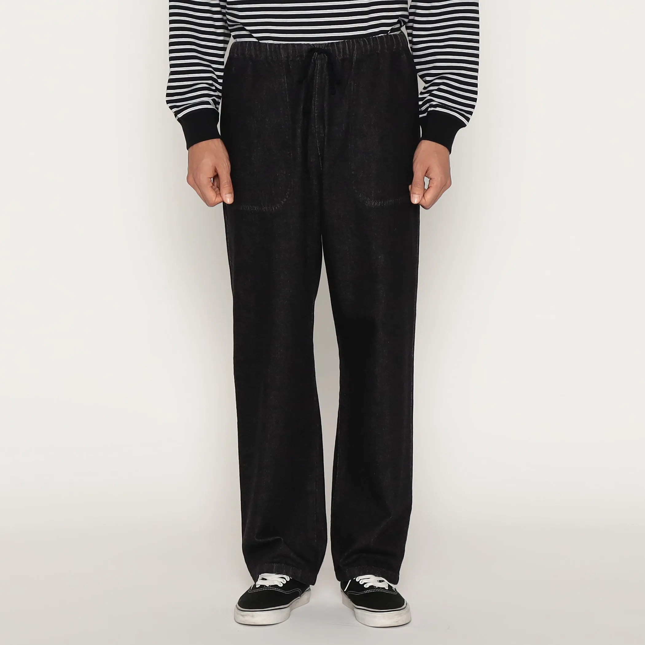 MEN'S BLACK DENIM EASY PANTS