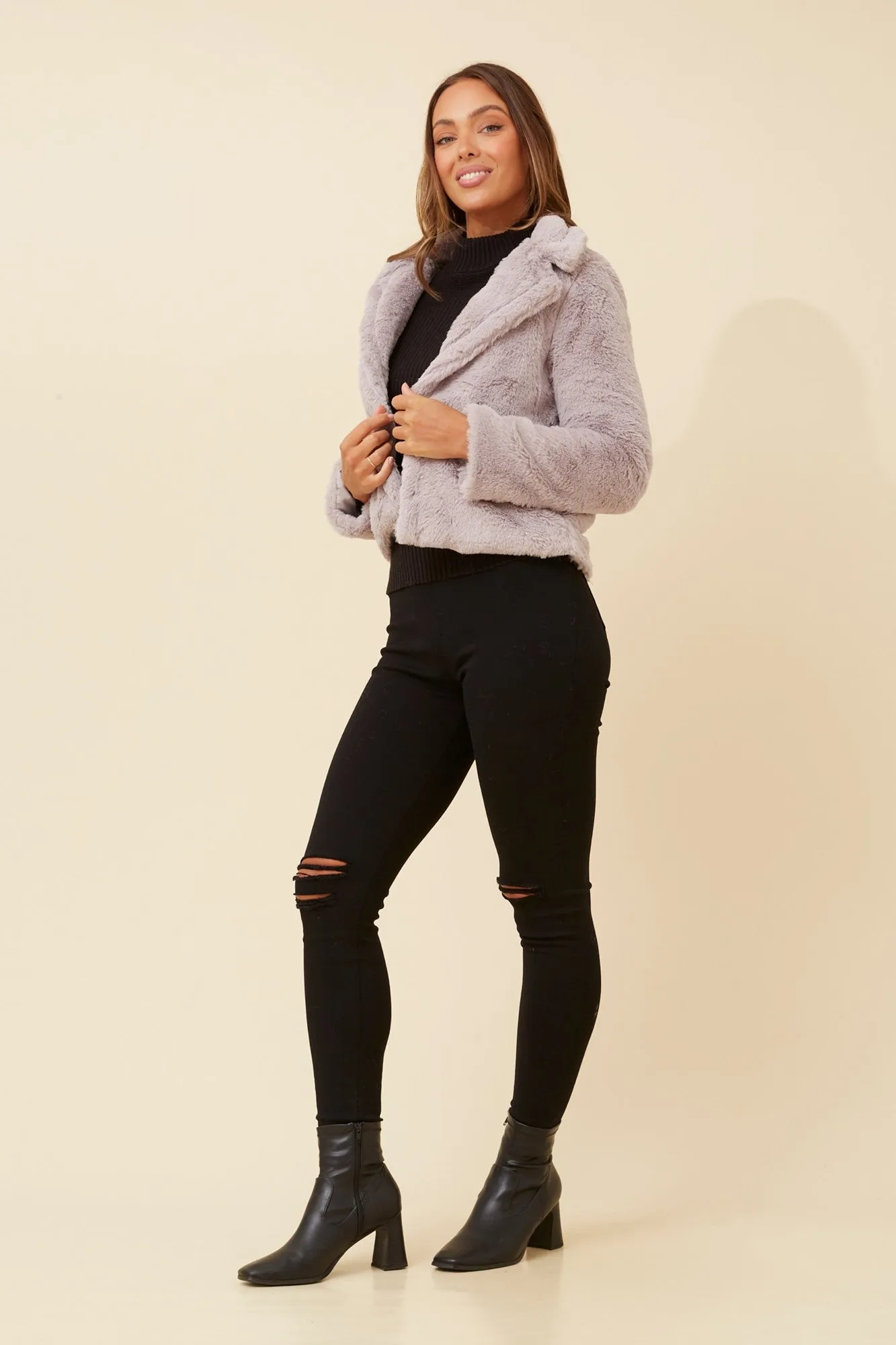 MOSCOW FAUX FUR JACKET