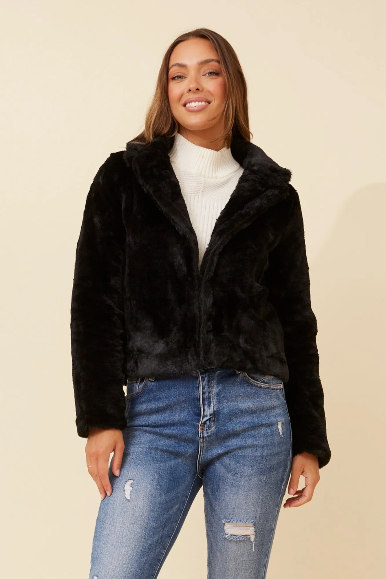 MOSCOW FAUX FUR JACKET