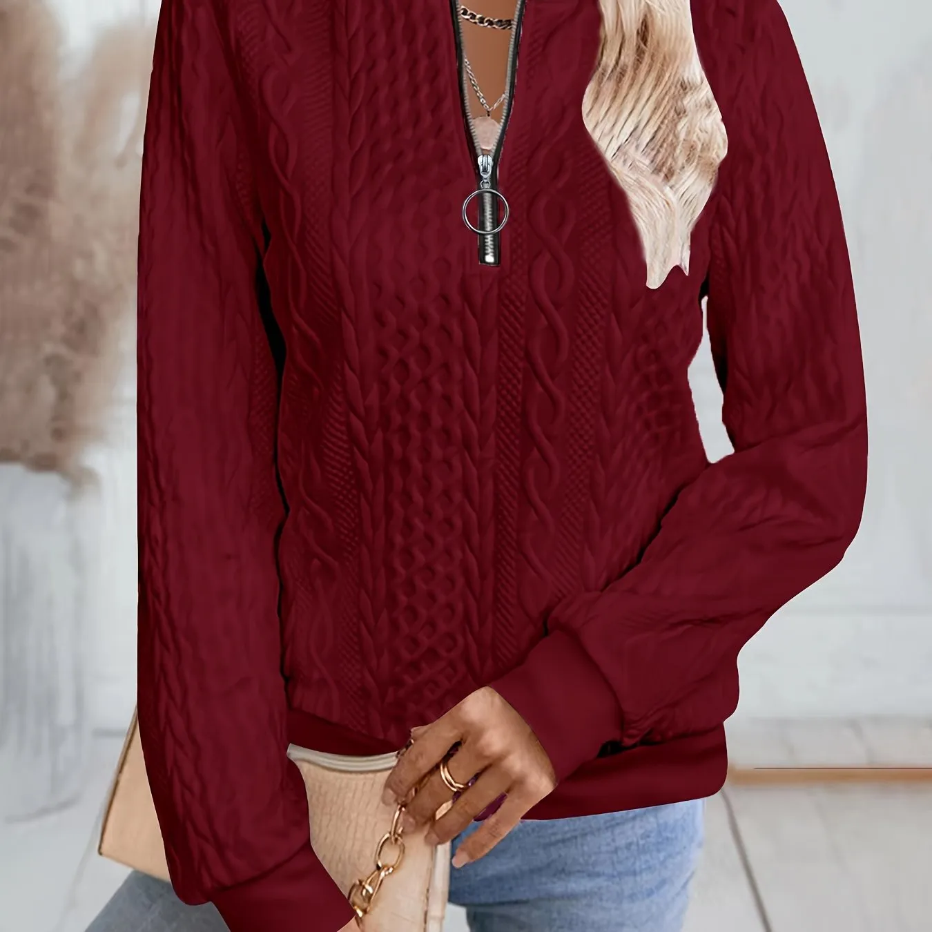 Textured Zipper Sweatshirt, Casual Long Sleeve for Fall & Winter.