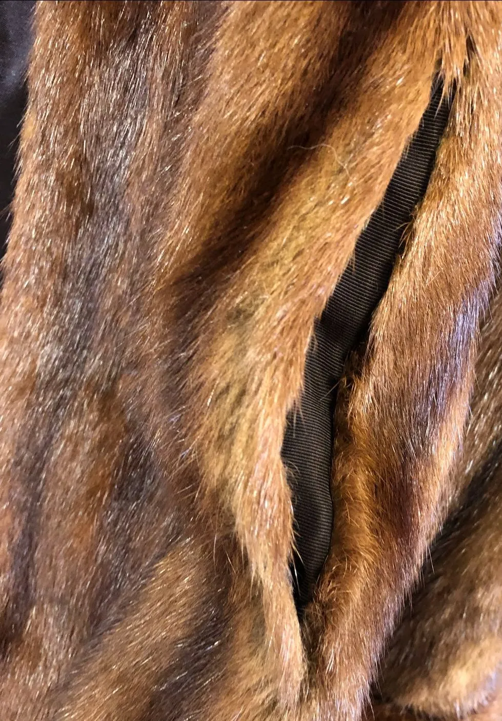 Vintage 1950s Women's Long Chestnut Brown Elegant Pocketed Mink Fur Coat