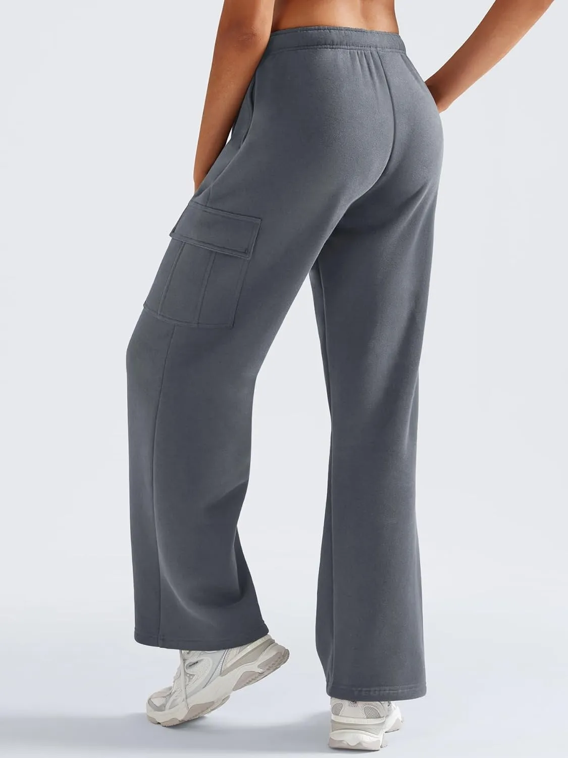 YEOREO Sweatpants Womens Cargo Pants Fleece Lined Wide Leg Joggers Baggy Drawstring Nairi Sweat Pants with Pockets
